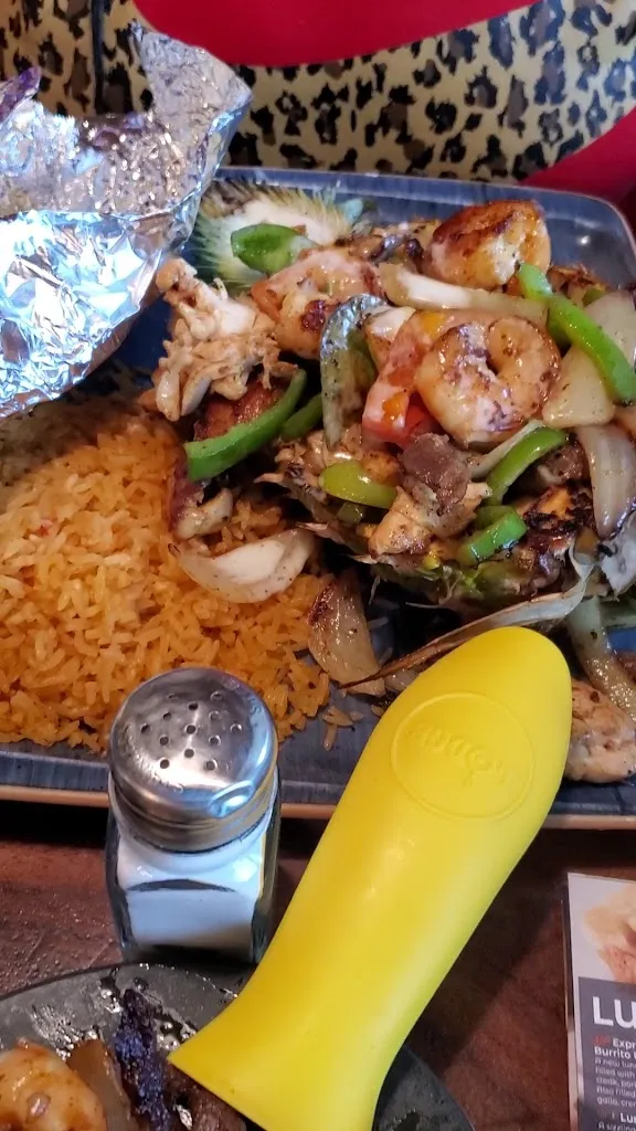 Plaza Azteca Méxican Restaurant · Washington_Washington, PA_slider_imagen_2