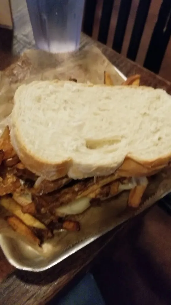 Primanti Bros. Restaurant and Bar_Washington, PA_slider_imagen_2