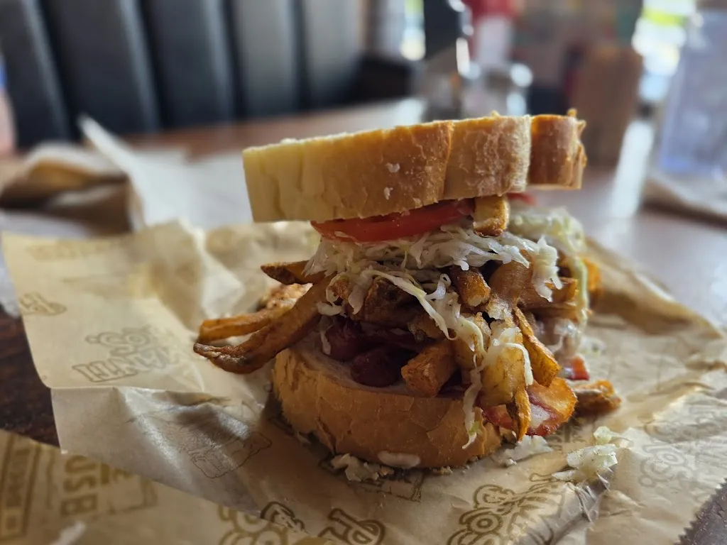 Primanti Bros. Restaurant and Bar_Washington, PA_slider_imagen_3