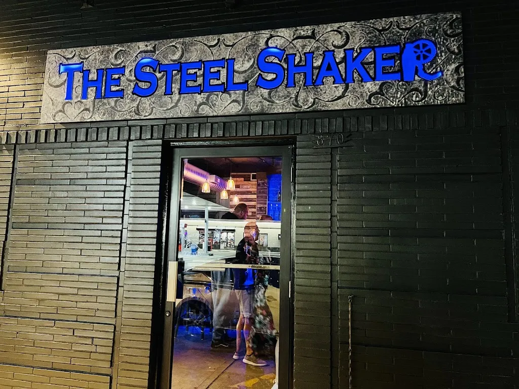 The Steel Shaker restaurant à Coraopolis, PA