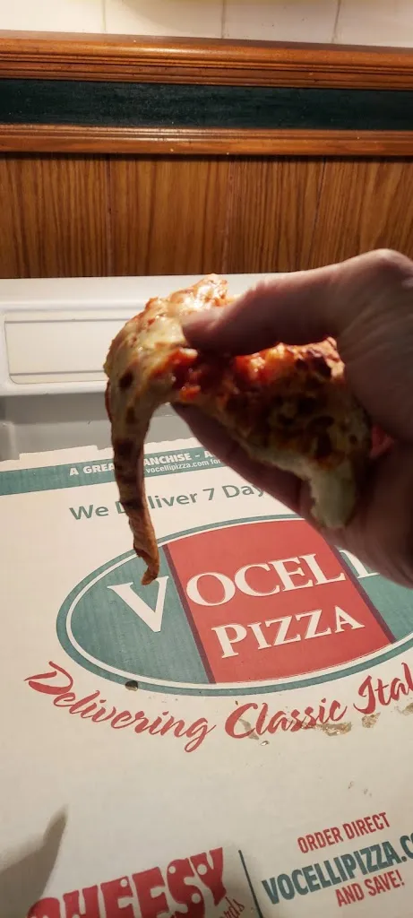 Carbonx “bri”_Vocelli Pizza_Sewickley, PA_review