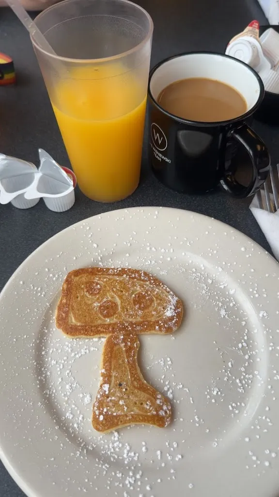 marissa mcclain_Chev & Rachel's Family Diner_Emsworth, PA_review