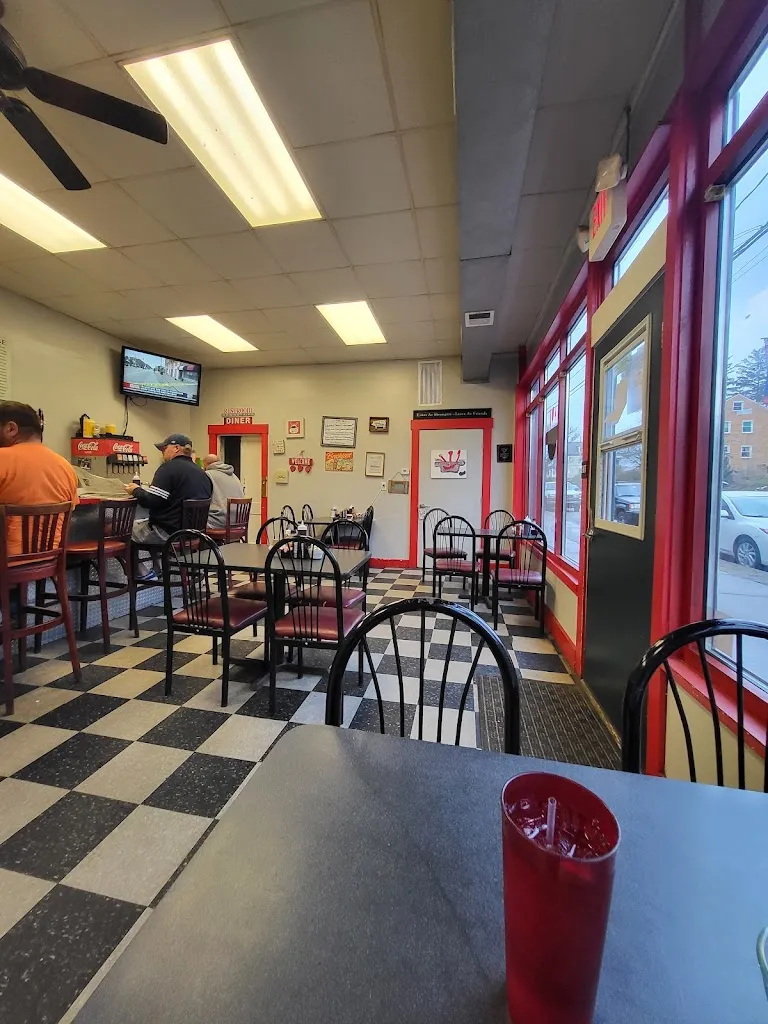 Chev & Rachel's Family Diner_Emsworth, PA_slider_image_3