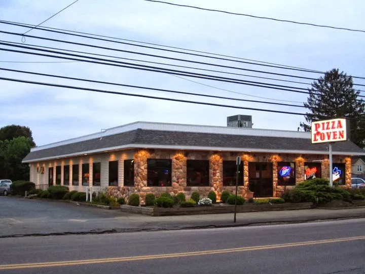 Pizza L'Oven restaurante en Exeter, PA