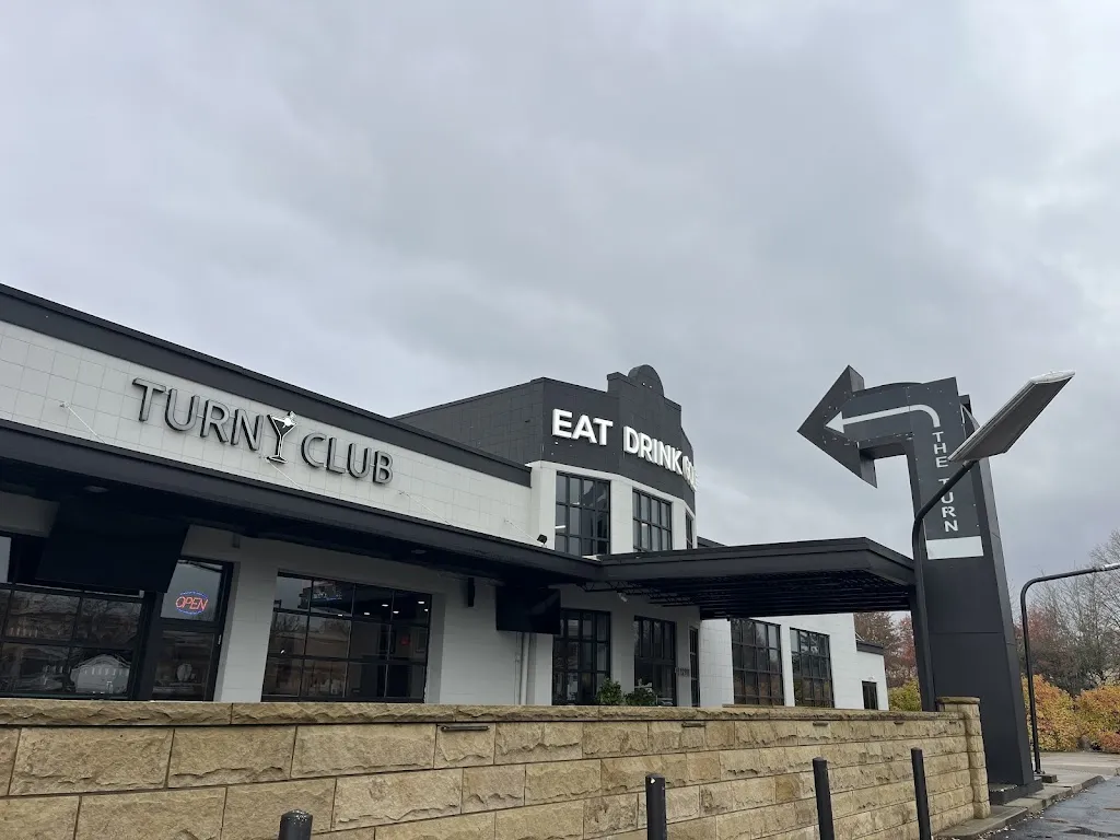 The Turn Club_Cranberry Twp, PA_slider_image_3