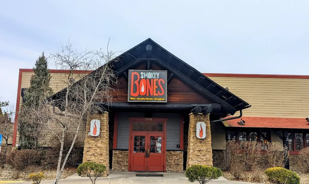 Smokey Bones Cranberry Township restaurant à Cranberry Township, PA
