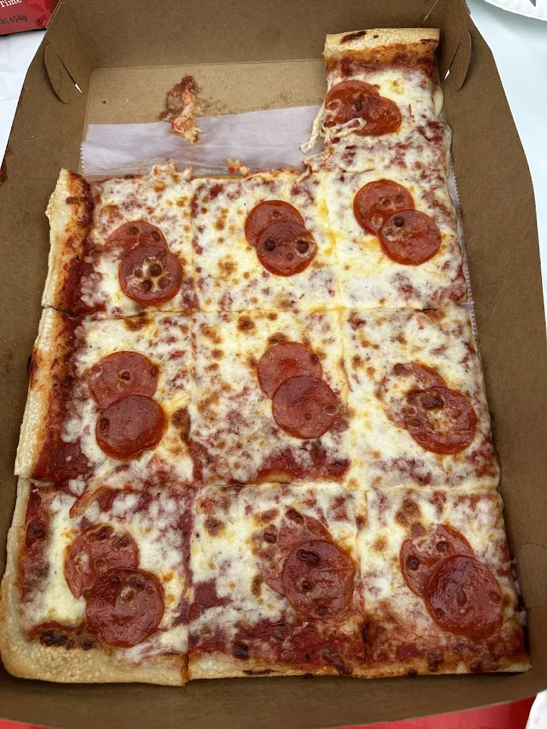 scott cutlip_Tasta Pizza & Taproom_Bradford, PA_avis