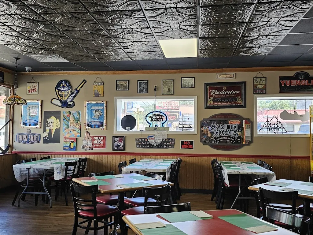 Togi's Sub Station restaurant à Bradford, PA