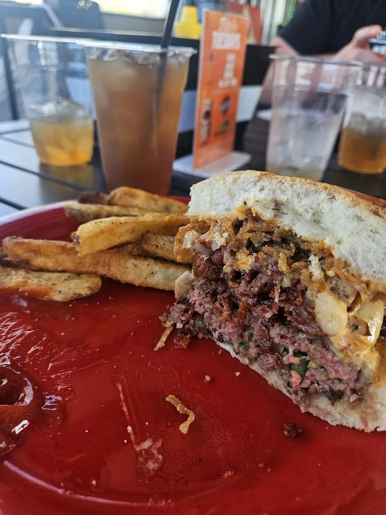 Iezzi's on 3rd_Boyertown, PA_slider_imagen_2