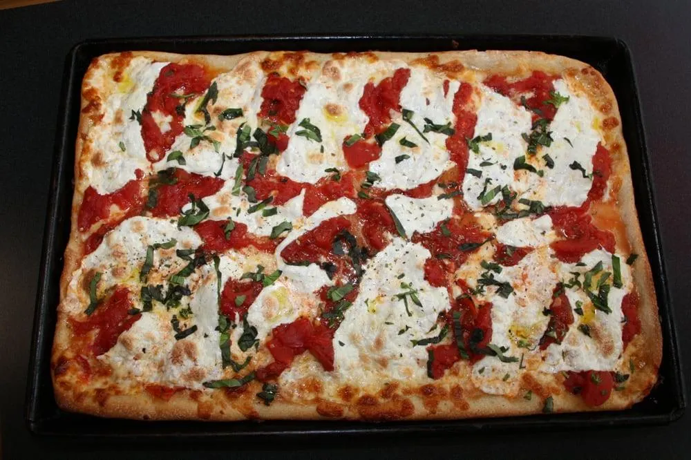 Nonna’s Pizzeria_Gilbertsville, PA_slider_imagen_2