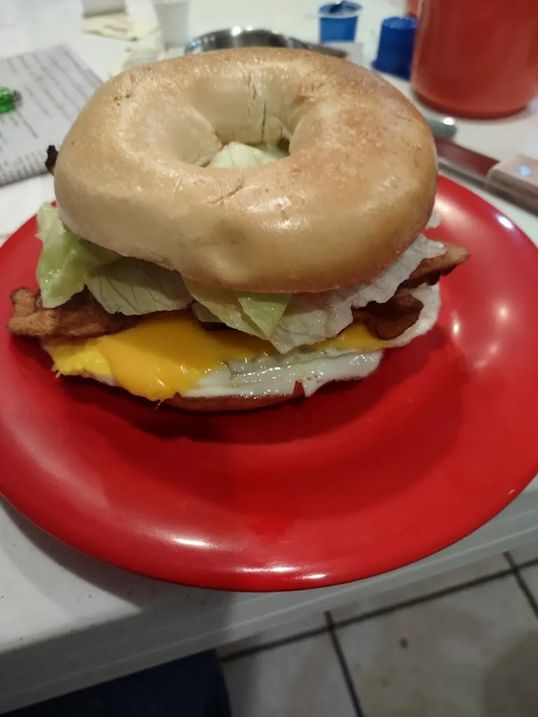 Hills Restaurant_New Eagle, PA_slider_imagen_2