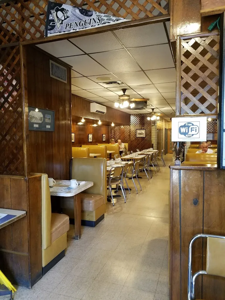 Hills Restaurant_New Eagle, PA_slider_imagen_3