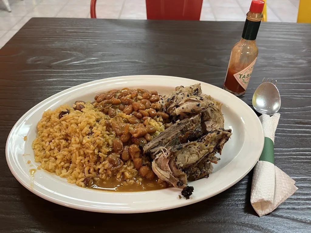 La Caribbean Corner_State College, PA_slider_image_2