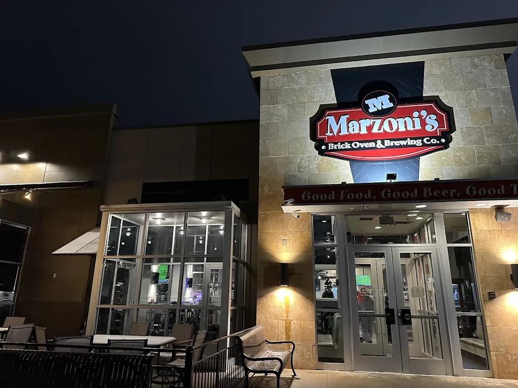 Marzoni’s Brick Oven & Brewing Co. restaurant à State College, PA