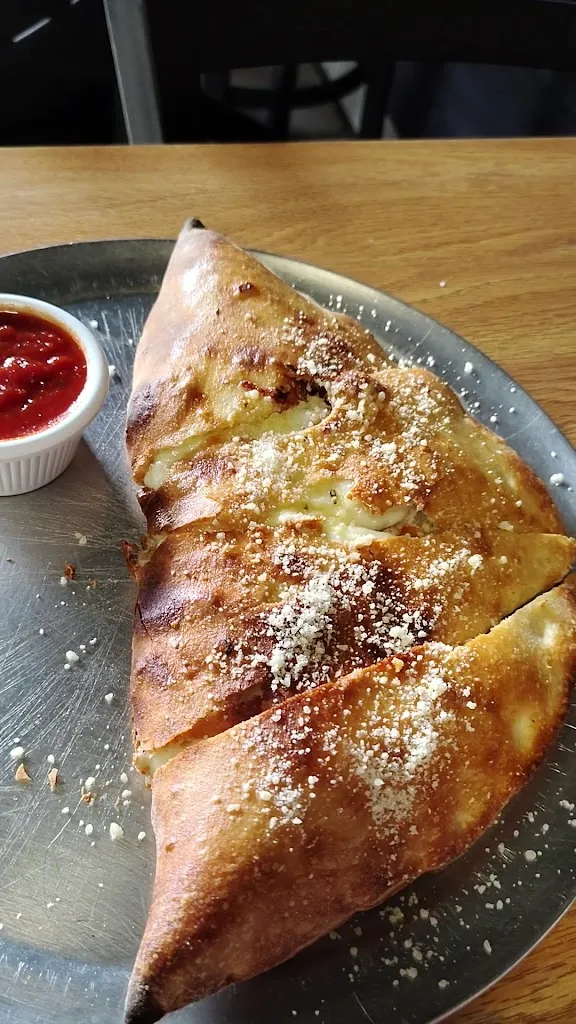 John Bueno_The Cove New York Style Pizzeria_Squirrel Dr, State_avis