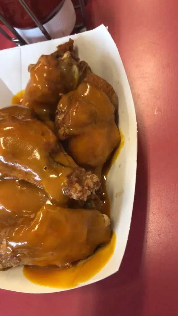 Wiggy’s_Pittsburgh, PA_slider_image_2