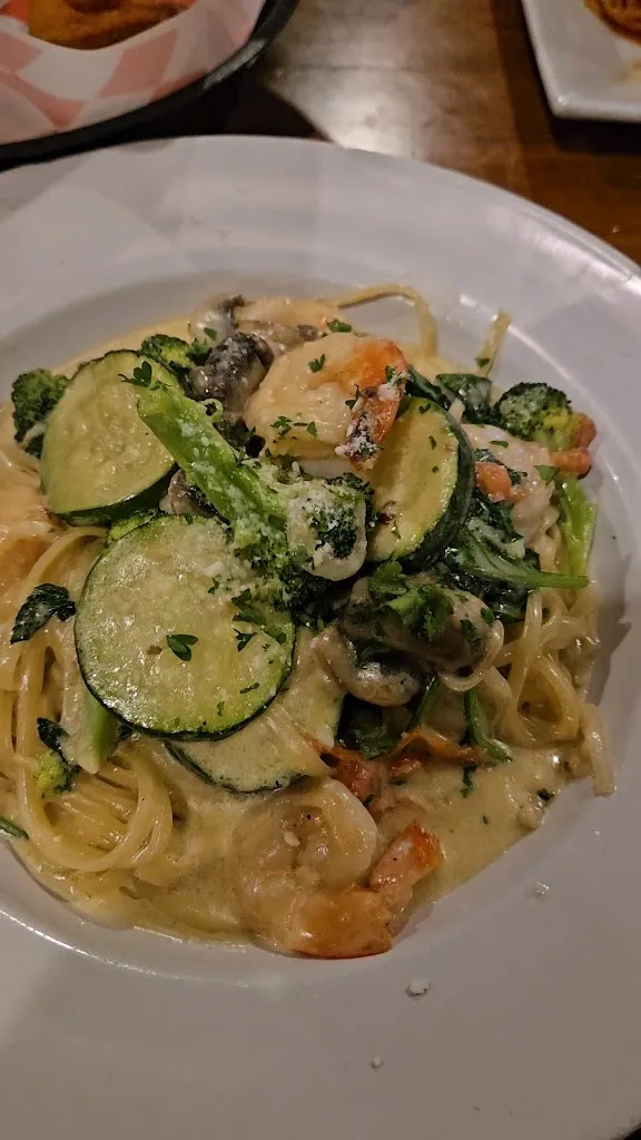 Luciano's Pizzeria & Ristorante_Royersford, PA_slider_imagen_2