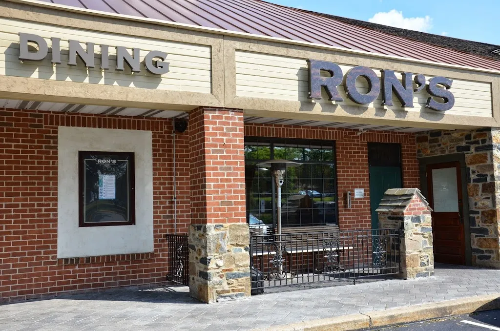 Ron's Original Bar & Grille restaurant in Exton, PA