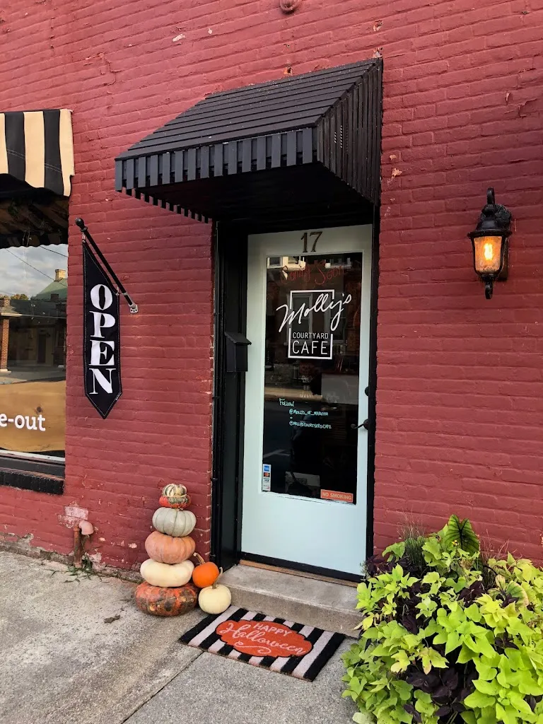 Molly's Courtyard Cafe of Marietta restaurante en Marietta, PA