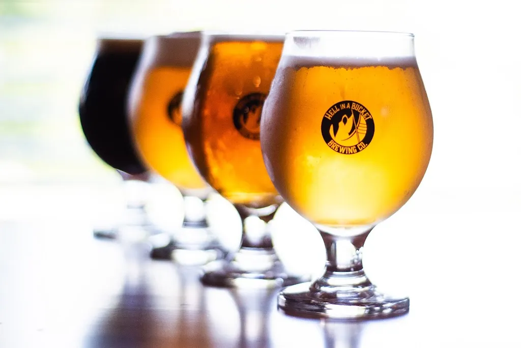 Hell In A Bucket Brewing_Marietta, PA_slider_imagen_2