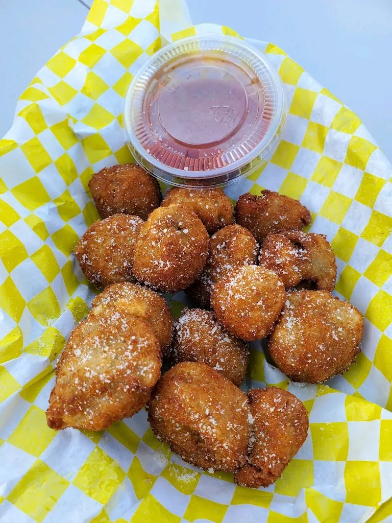 Naor Wallach_Lorenzo's Pub and Pizza_McMurray, PA_review