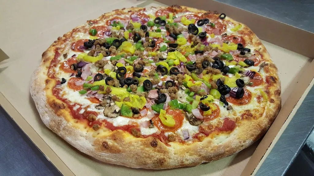Rosato's Pizzeria_Pittsburgh, PA_slider_imagen_3