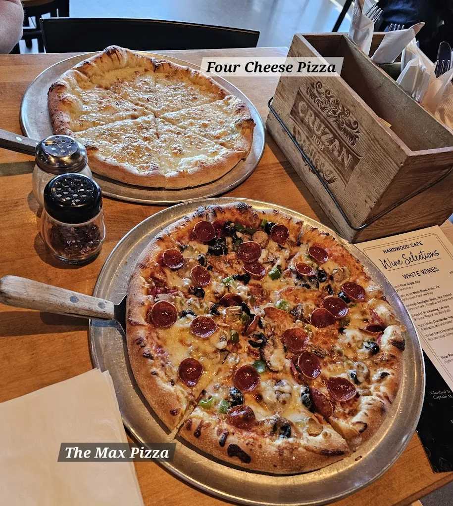 Switt InPittsburgh_Hardwood Cafe_Butler, PA_review