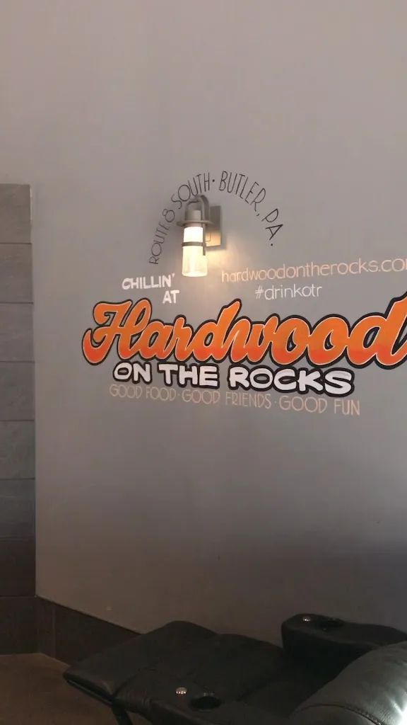 Hardwood Cafe_Butler, PA_slider_image_2
