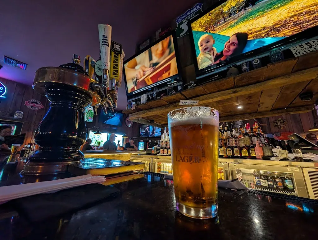 T.J.'s Hideaway_Evans City, PA_slider_image_2