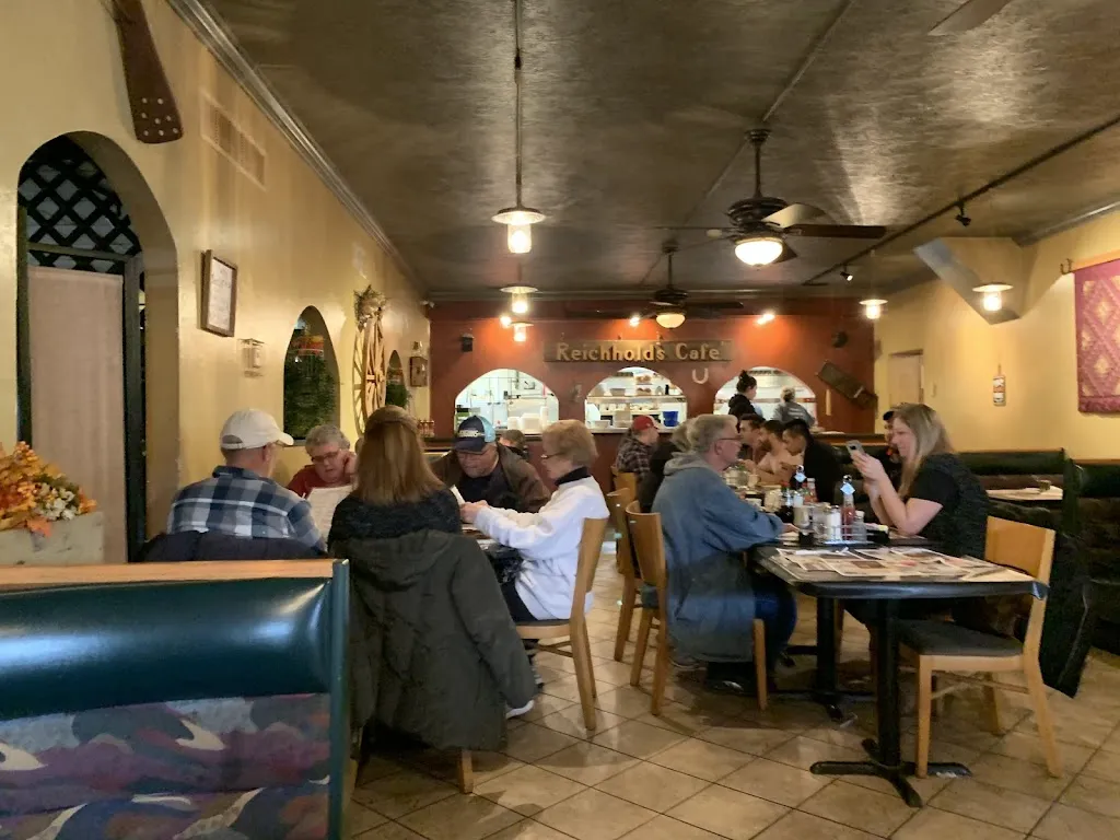 Reichhold's Cafe_Butler, PA_slider_imagen_3