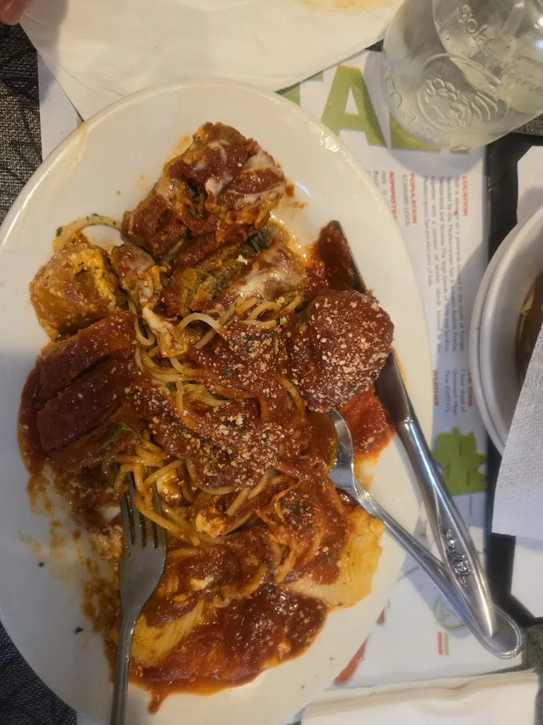 crazy rabbit lady_Mama Rosa's Restaurant & Bar_Butler, PA_review