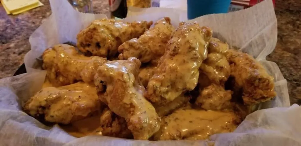Brenda Lee's Bar & Grill_Belle Vernon, PA_slider_imagen_2