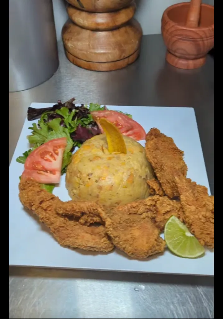 SANTANA'S SOULFRITO_Sunbury, PA_slider_imagen_3
