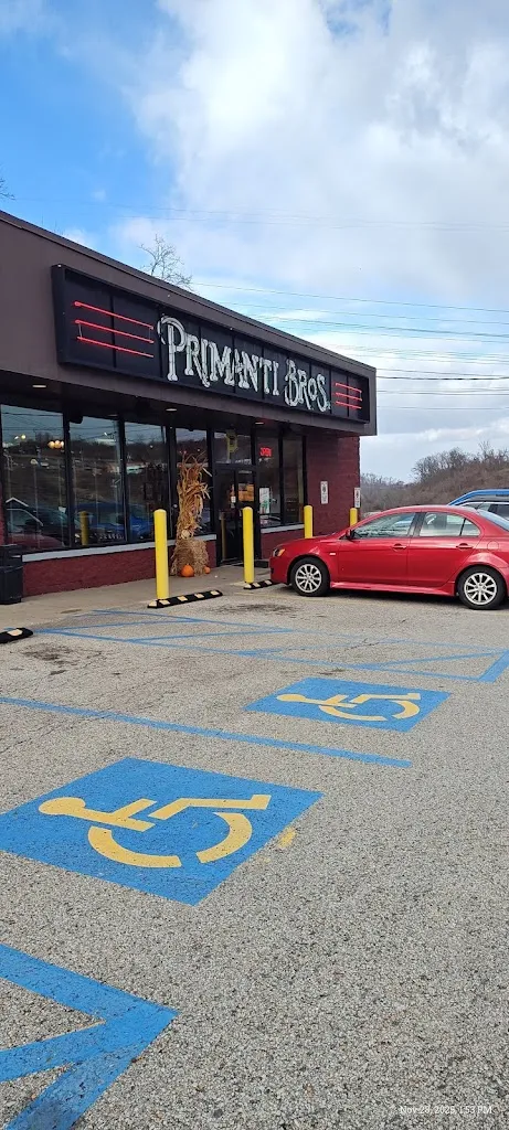 Primanti Bros. Restaurant and Bar_North Versailles Township, PA_slider_imagen_3