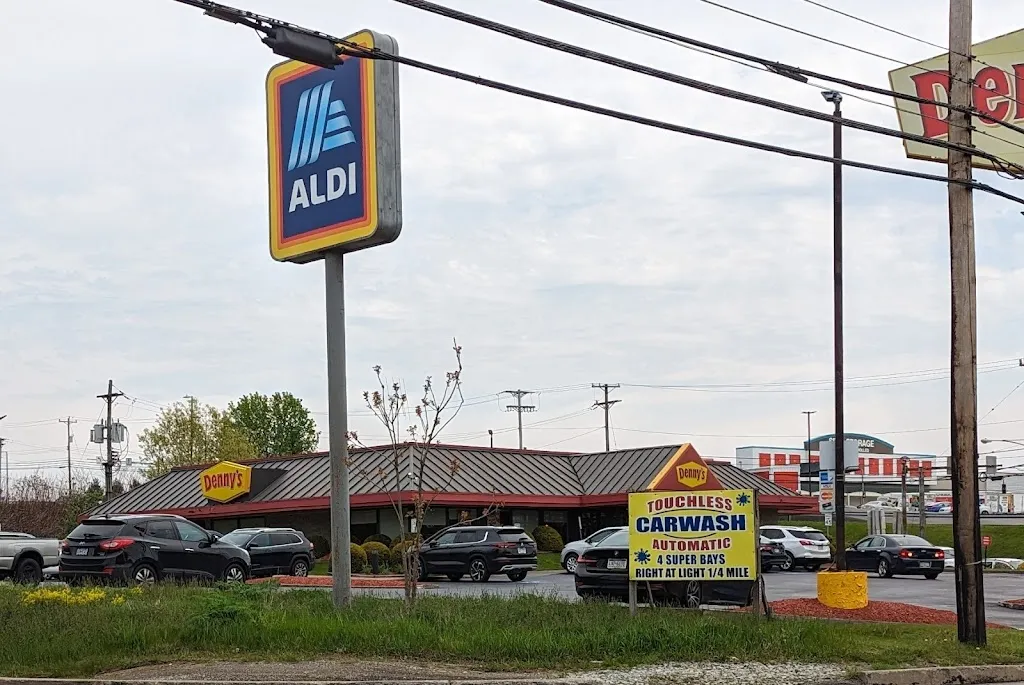 Denny's restaurante en North Versailles Township, PA