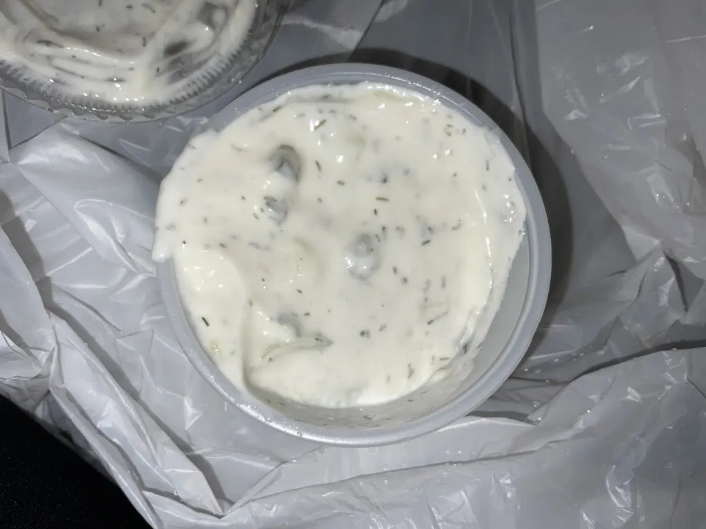 Ulyana K_LaDeDa Fish, Chicken & Gyro_North Versailles Township, PA_reseña