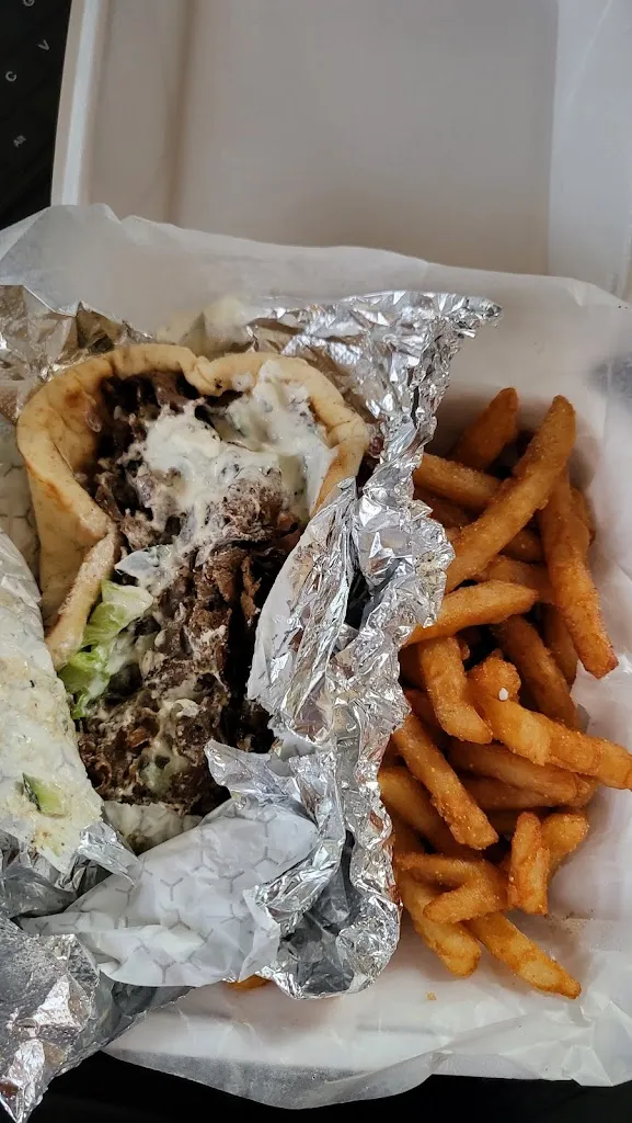 D. Campbell (Day)_LaDeDa Fish, Chicken & Gyro_North Versailles Township, PA_review