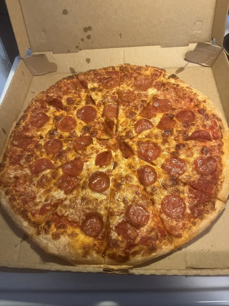 AmandaKate Kutrufis_Fat Angelo's_North Versailles Township, PA_review