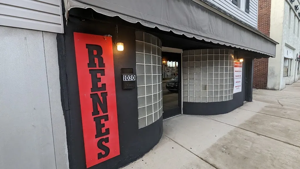 R-Time at Rene's restaurante en East McKeesport, PA
