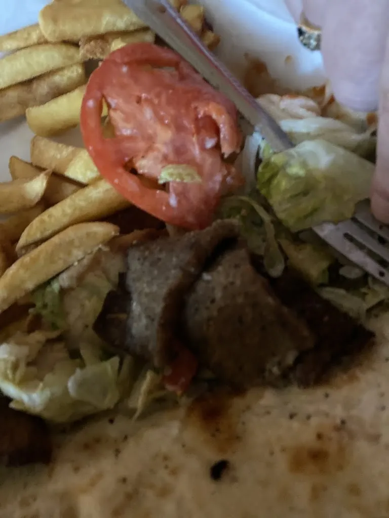 Brian Boyd_Merlinos Pizza_East McKeesport, PA_reseña