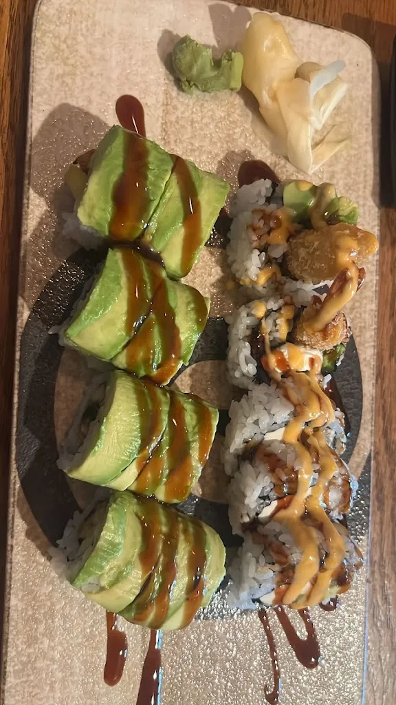 Yulitsa Tapia_Sushi Nami Paoli_Paoli, PA_avis