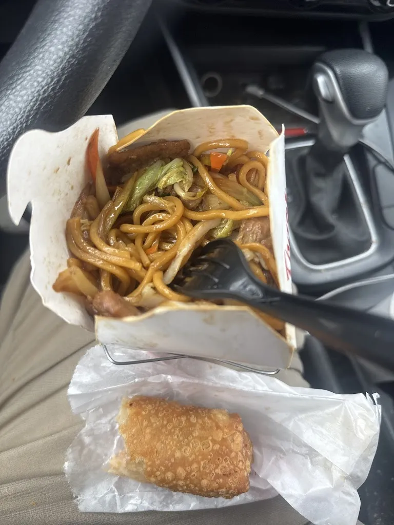 Kevin Flores_China Wok Restaurant_Paoli, PA_avis