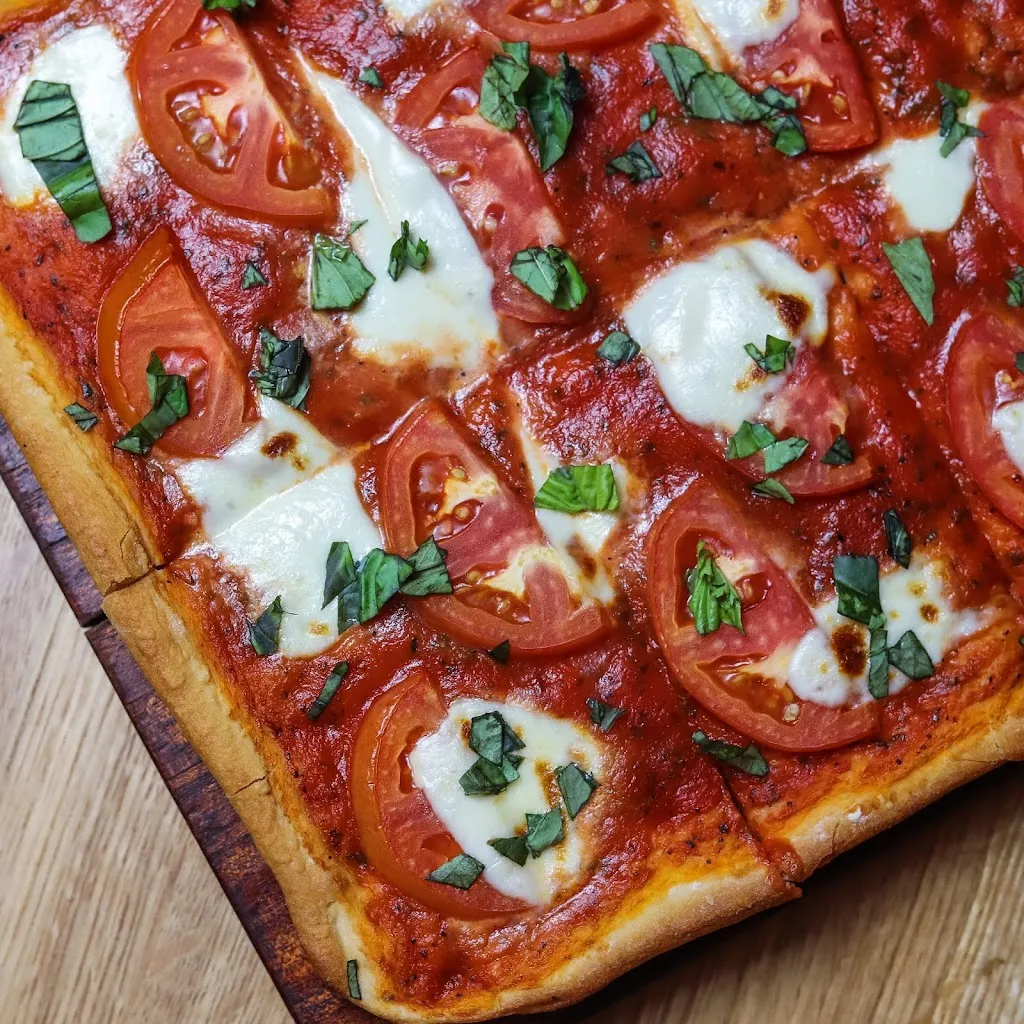 Santucci's Original Square Pizza - Paoli_Paoli, PA_slider_image_3