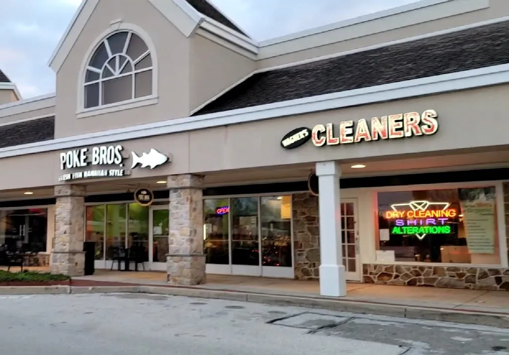 Poke Bros. restaurant à Paoli, PA