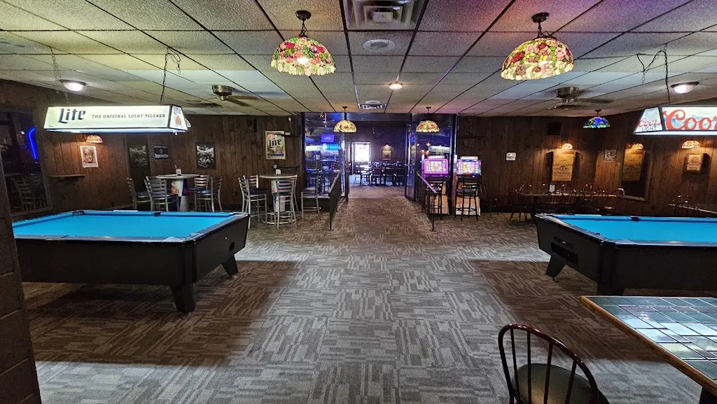 James Frie_Ole Tyme Charley's Pub & Grill_Plains, PA_reseña