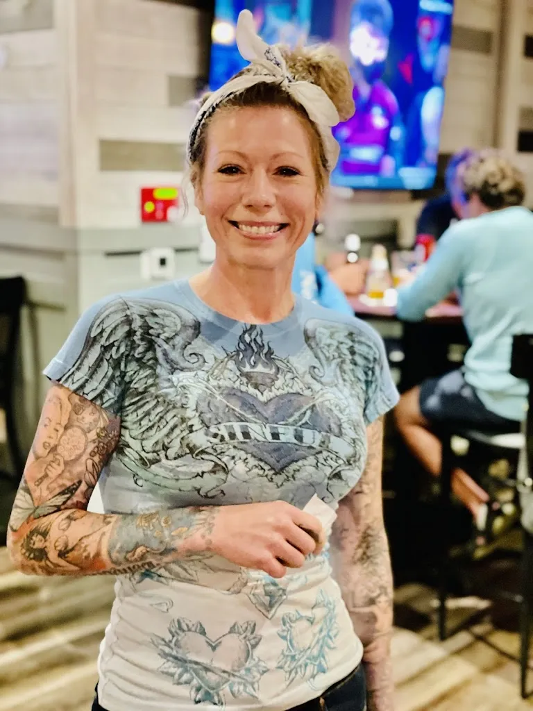 AM Productions_Pleasant Bar_32 Old Clairton Rd, Pleasant_review
