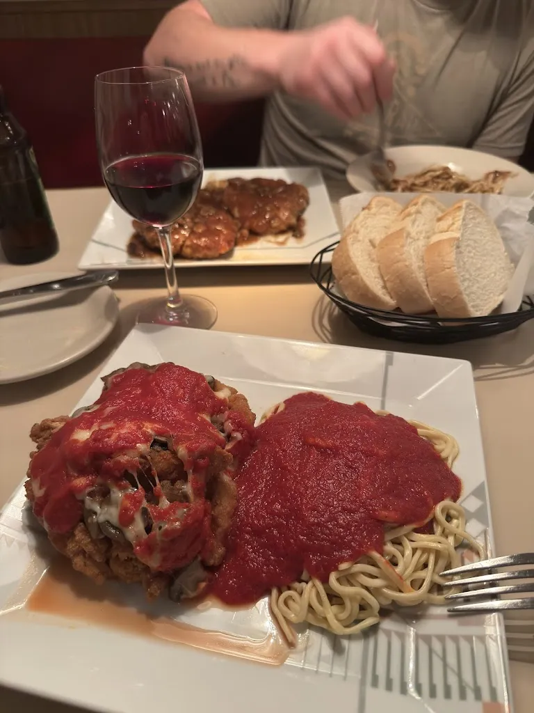 Brittany Fagan_Tillie's Restaurant_McKeesport, PA_review