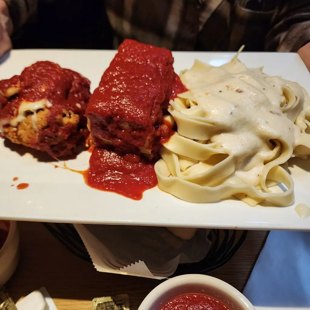 Tillie's Restaurant_McKeesport, PA_slider_imagen_2