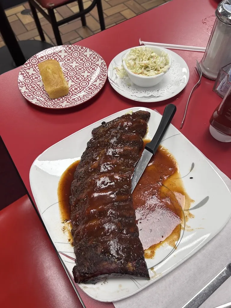 Di's Kornerstone Diner_McKeesport, PA_slider_imagen_3