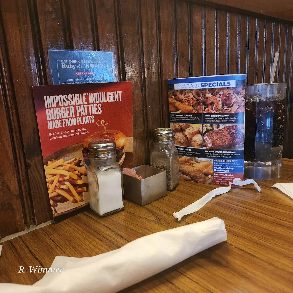 Menu_Ruby Tuesday_Pottsville, PA_image_old_1